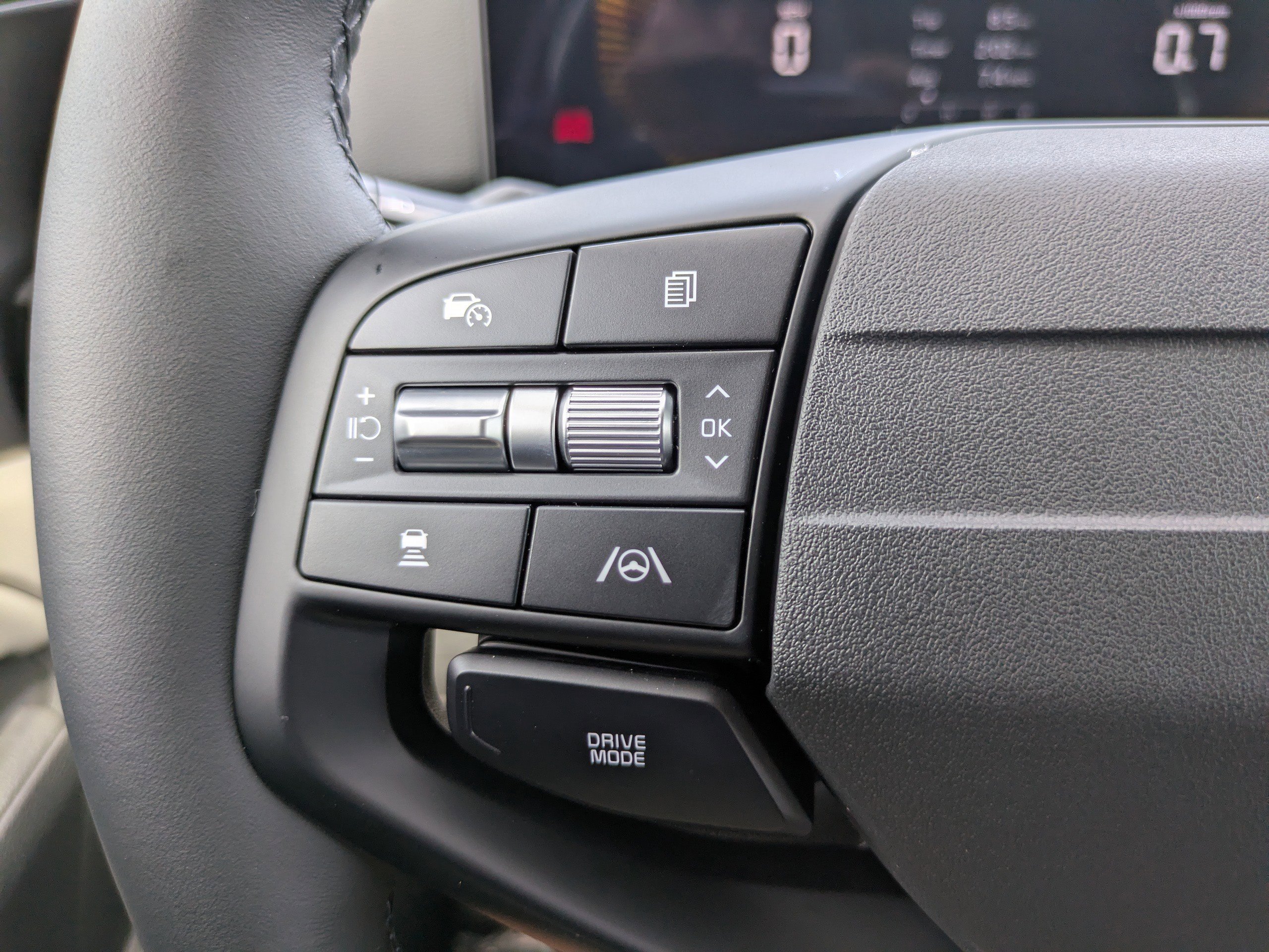 New 2026 Gravity Gray Kia EX image 32