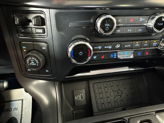 New 2026 White Ford Lariat image 16