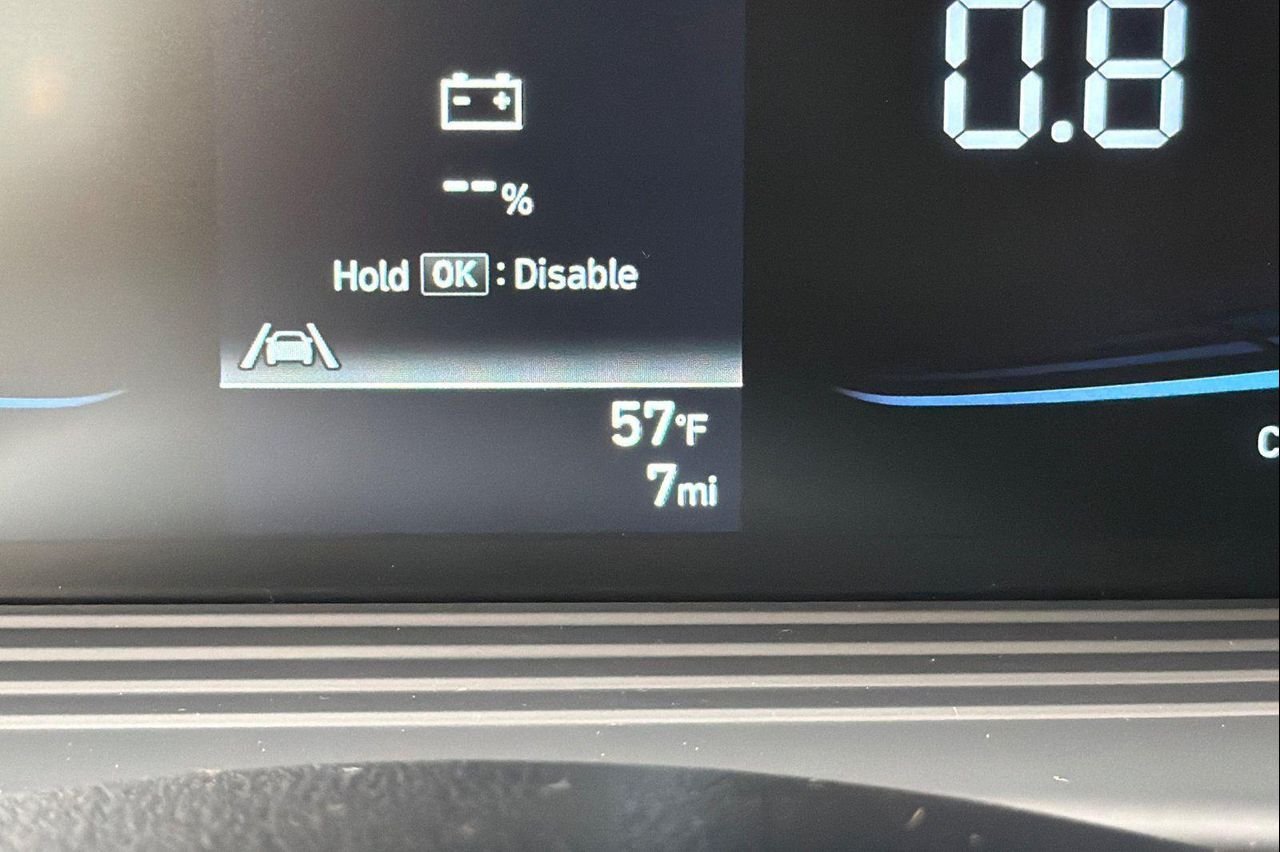 New 2026 Gray Hyundai SEL w/Two-Tone Roof image 33