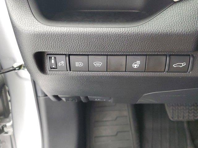 Certified Used 2023 SILVER SKY METALLIC Toyota  image 33
