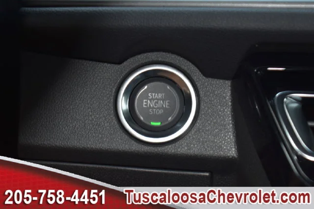 New 2027 Mosaic Black Metallic Chevrolet LT image 34