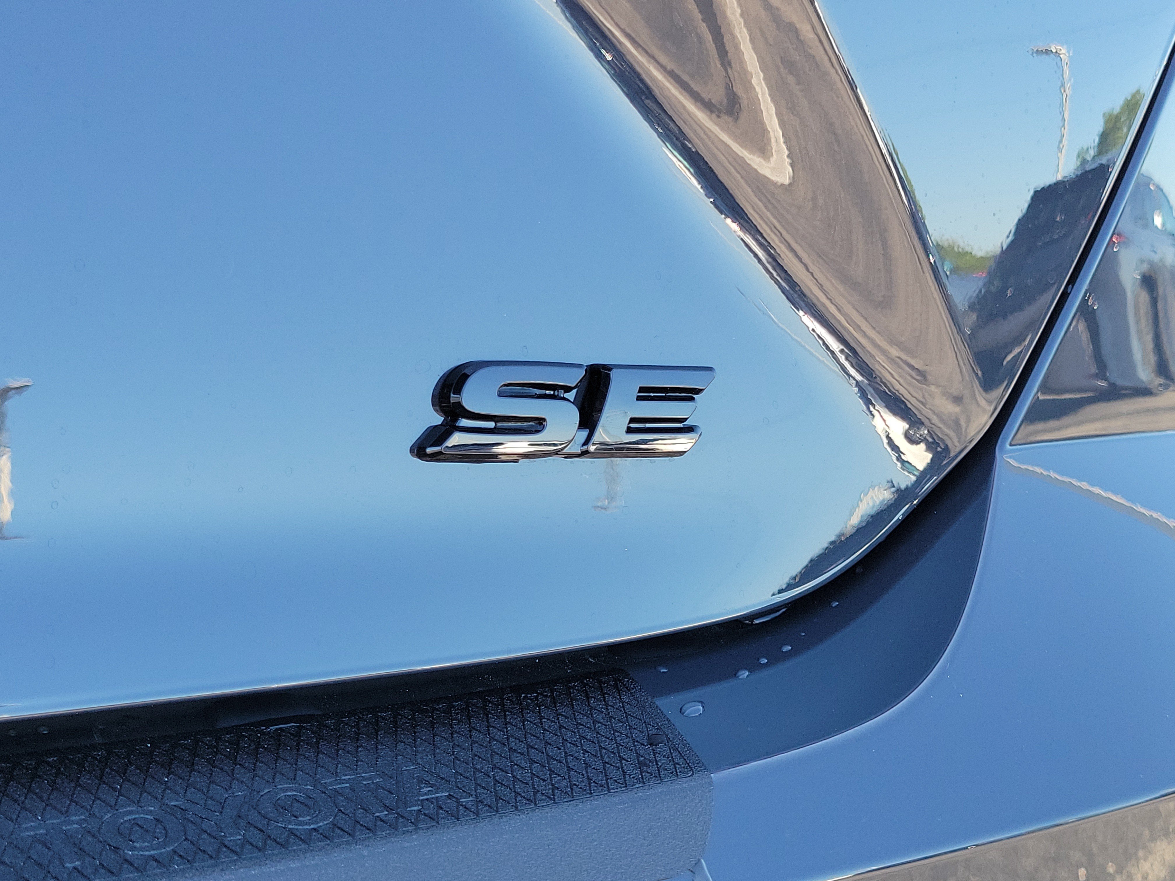 New 2026 Underground Toyota  SE image 7