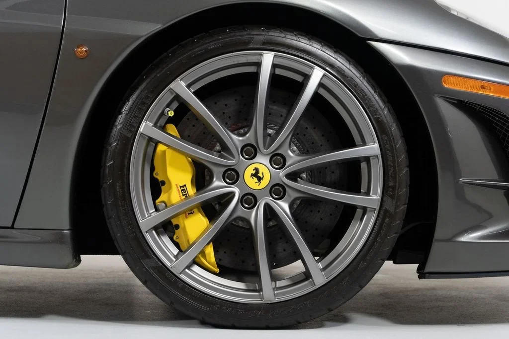 Used 2009 Grigio Silverstone Ferrari Scuderia image 20