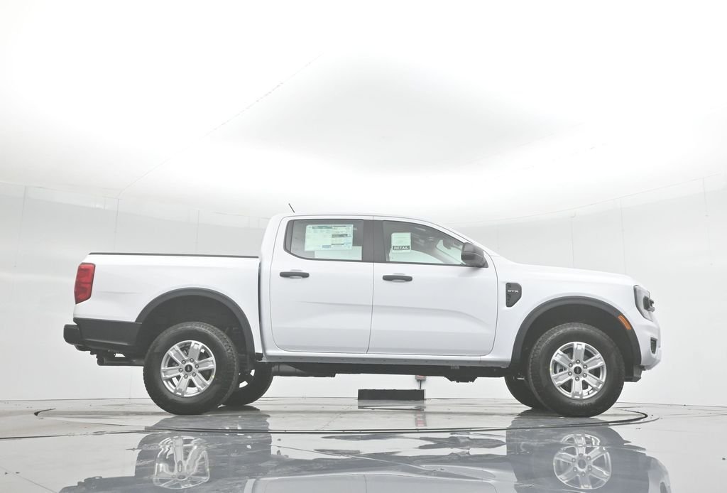 New 2025 White Ford XL image 44