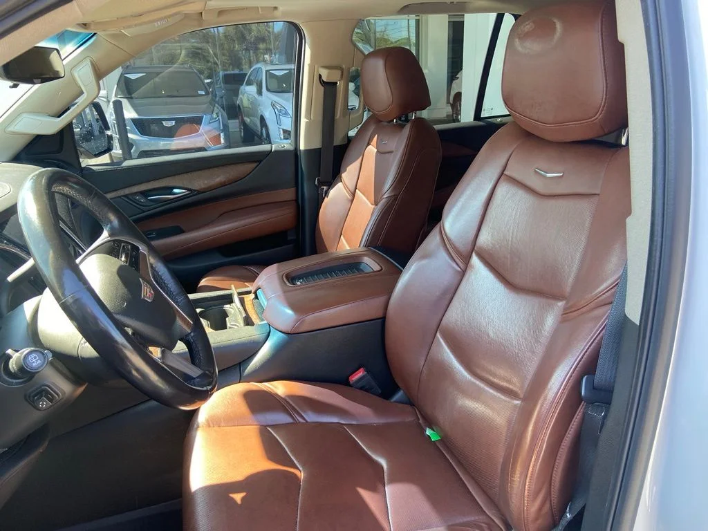 Used 2019 White Cadillac Premium Luxury image 10