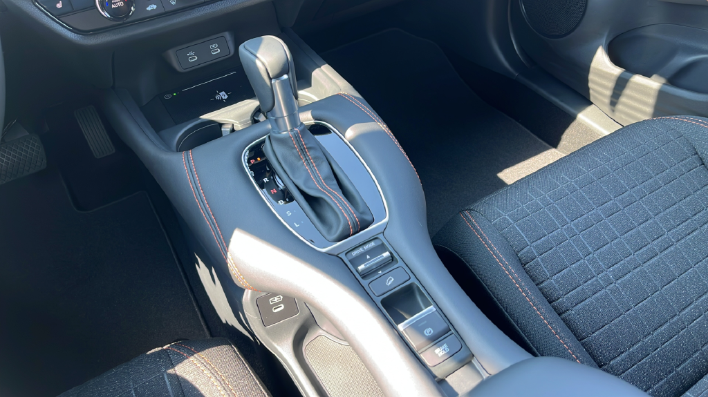 2027 Honda HR-V Sport - Photo 18