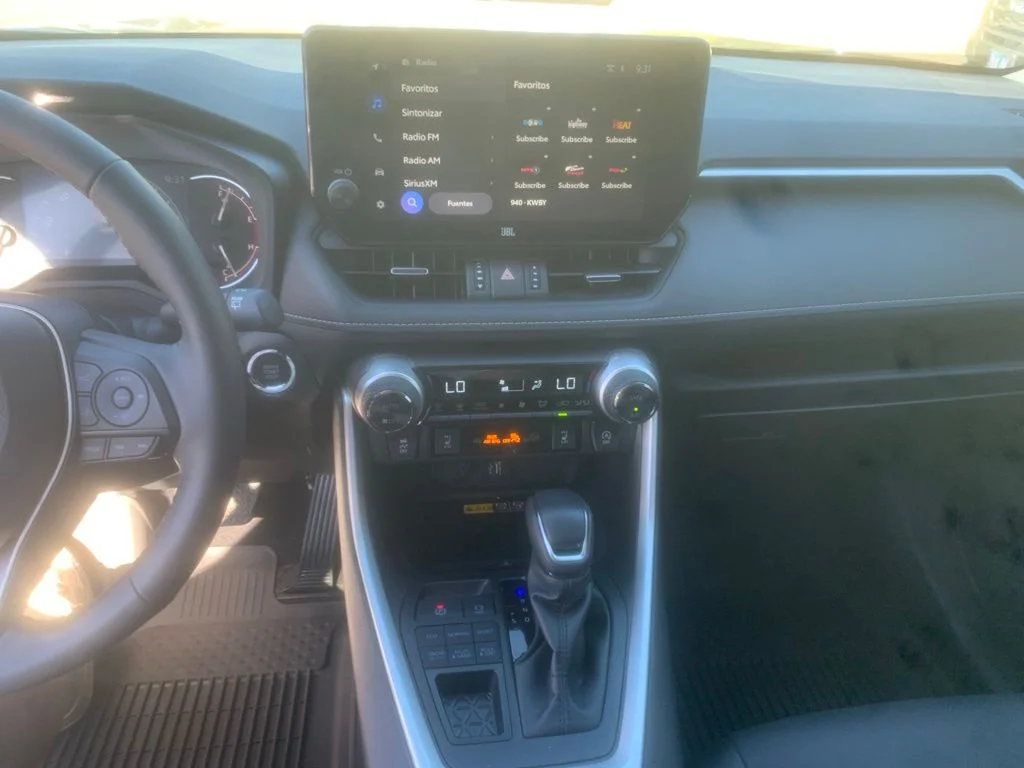 Used 2025 Blueprint Toyota XLE Premium image 17