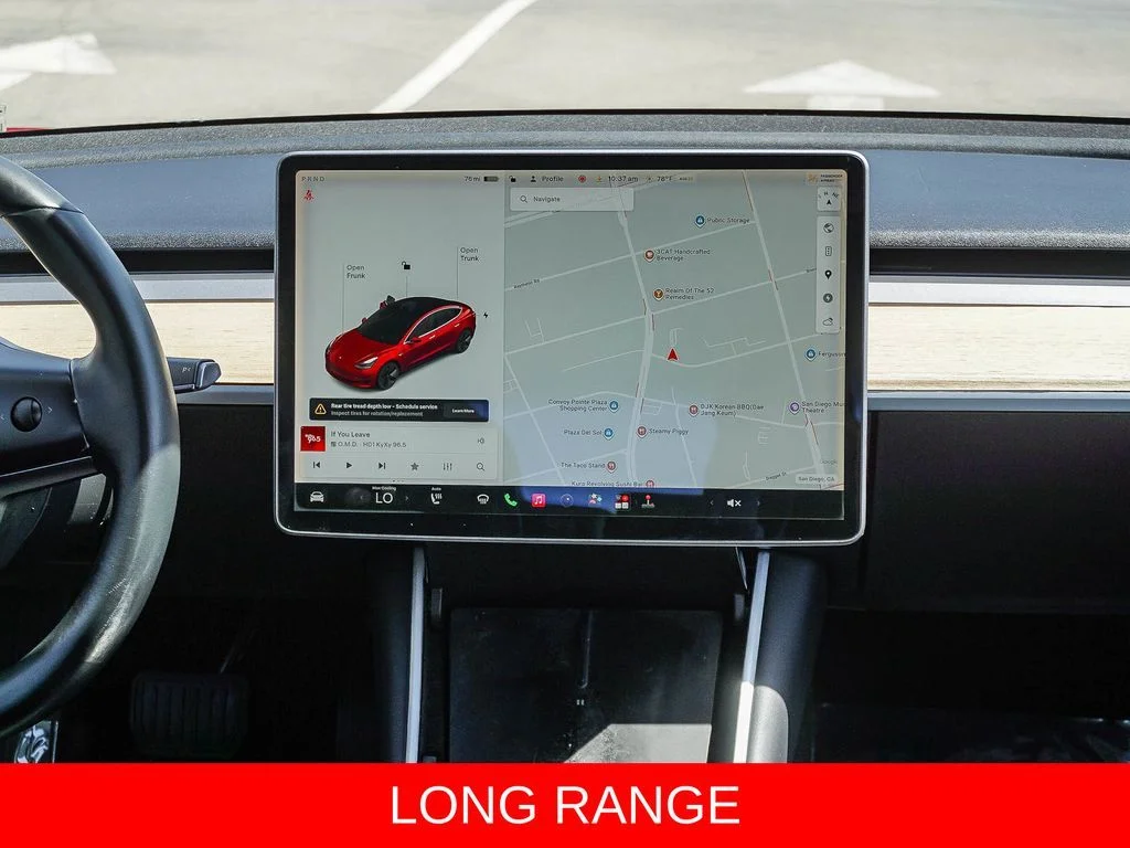 Used 2018  Tesla Long Range image 15