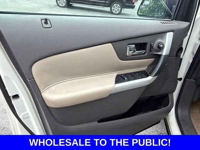 Used 2012 White Suede Ford SE image 15