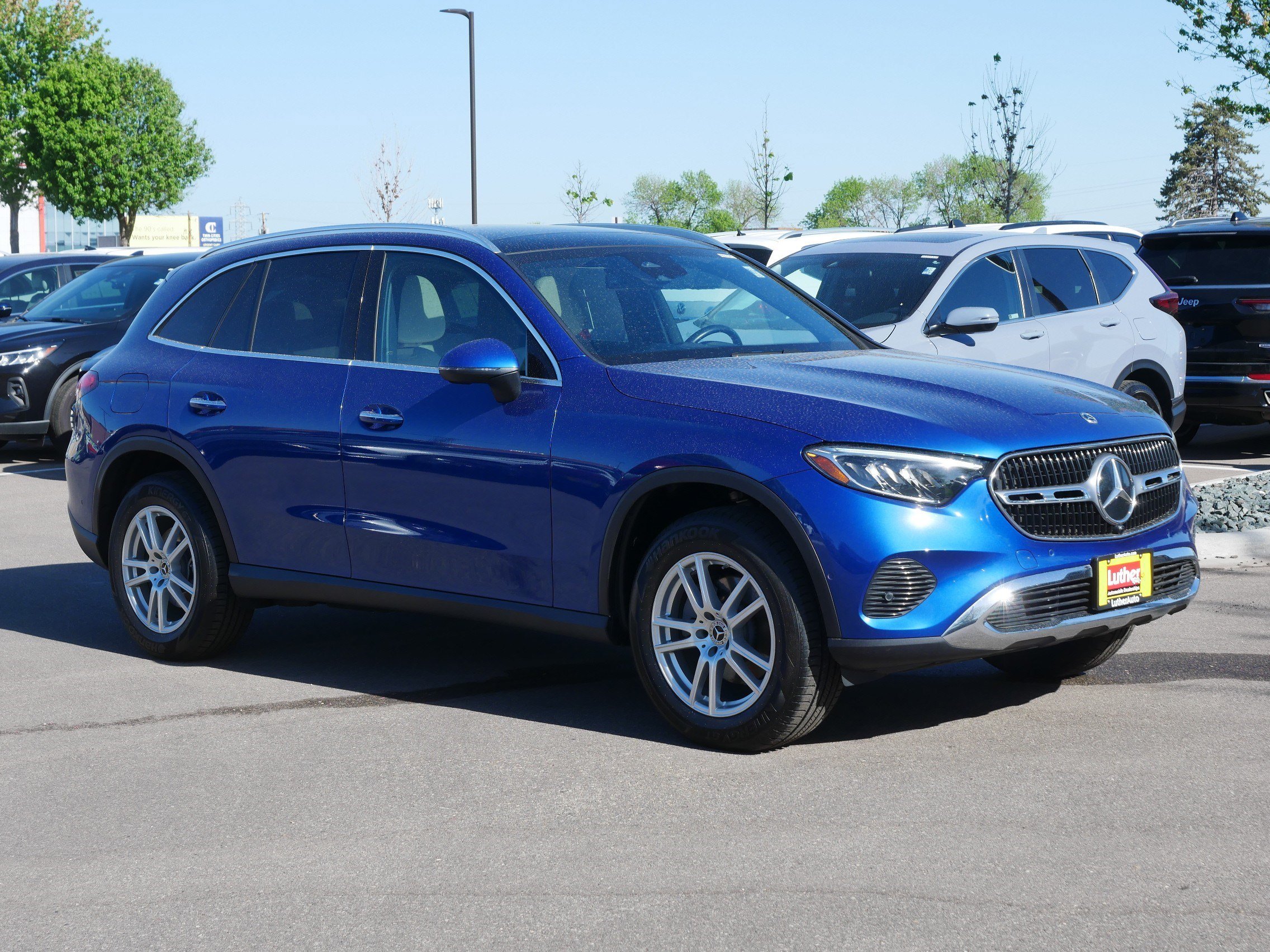 2023 Mercedes-Benz GLC