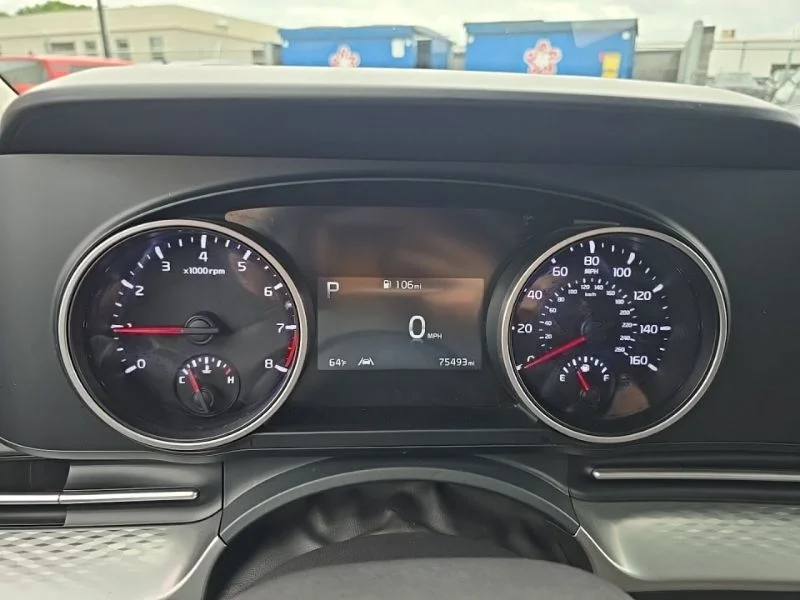 Used 2022 Silver Kia LXS image 14