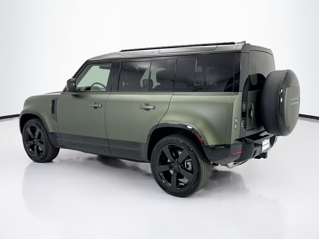New 2026 Woolstone Green LAND ROVER X-Dynamic SE image 7