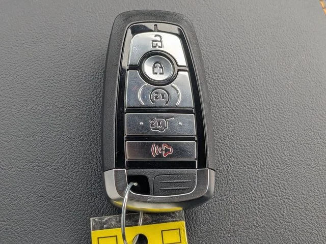 New 2026 Agate Black Metallic Ford Tremor® image 33
