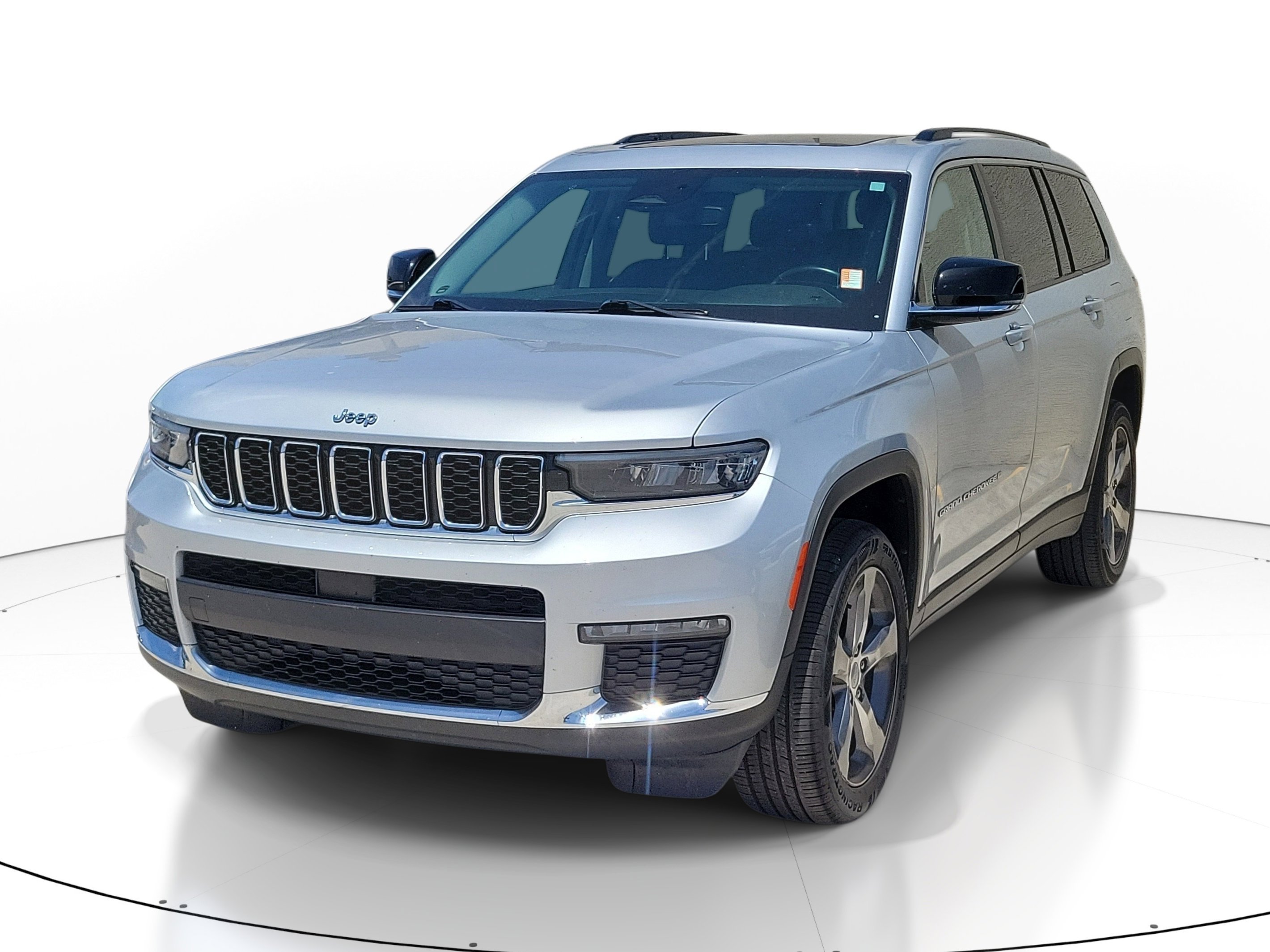 Used 2021 Silver Zynith Jeep Limited image 3
