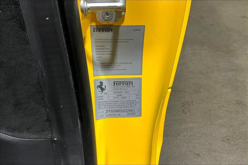 Used 2018 Giallo Modena Ferrari  image 17