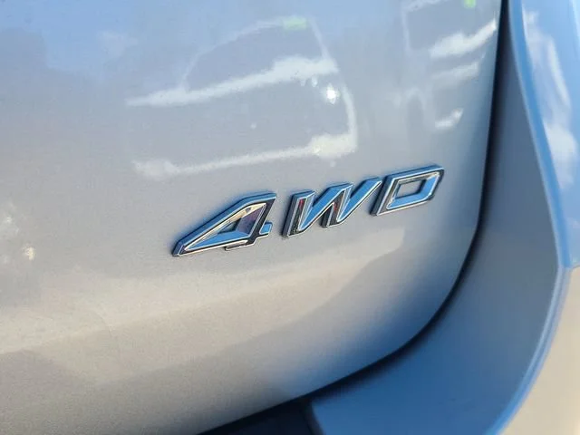Used 2023 Silver Ford Limited image 31