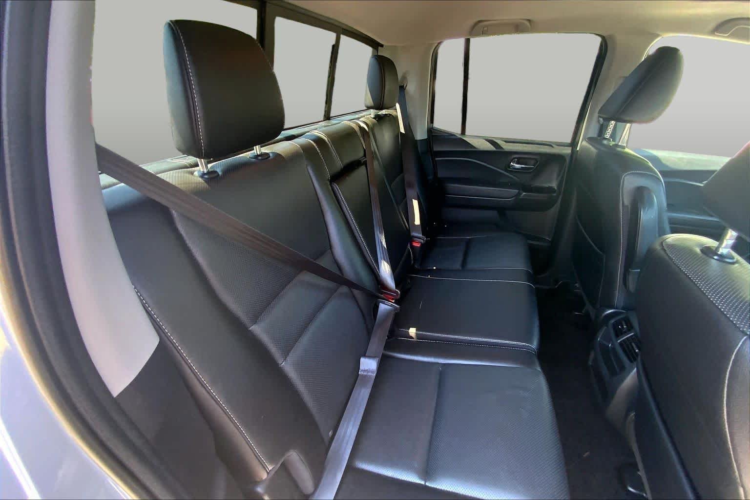 Certified Used 2023 Sonic Gray Pearl Honda RTL image 20