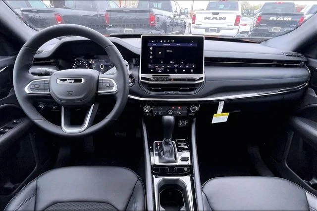 New 2026 Joose Exterior Paint Jeep Latitude image 5