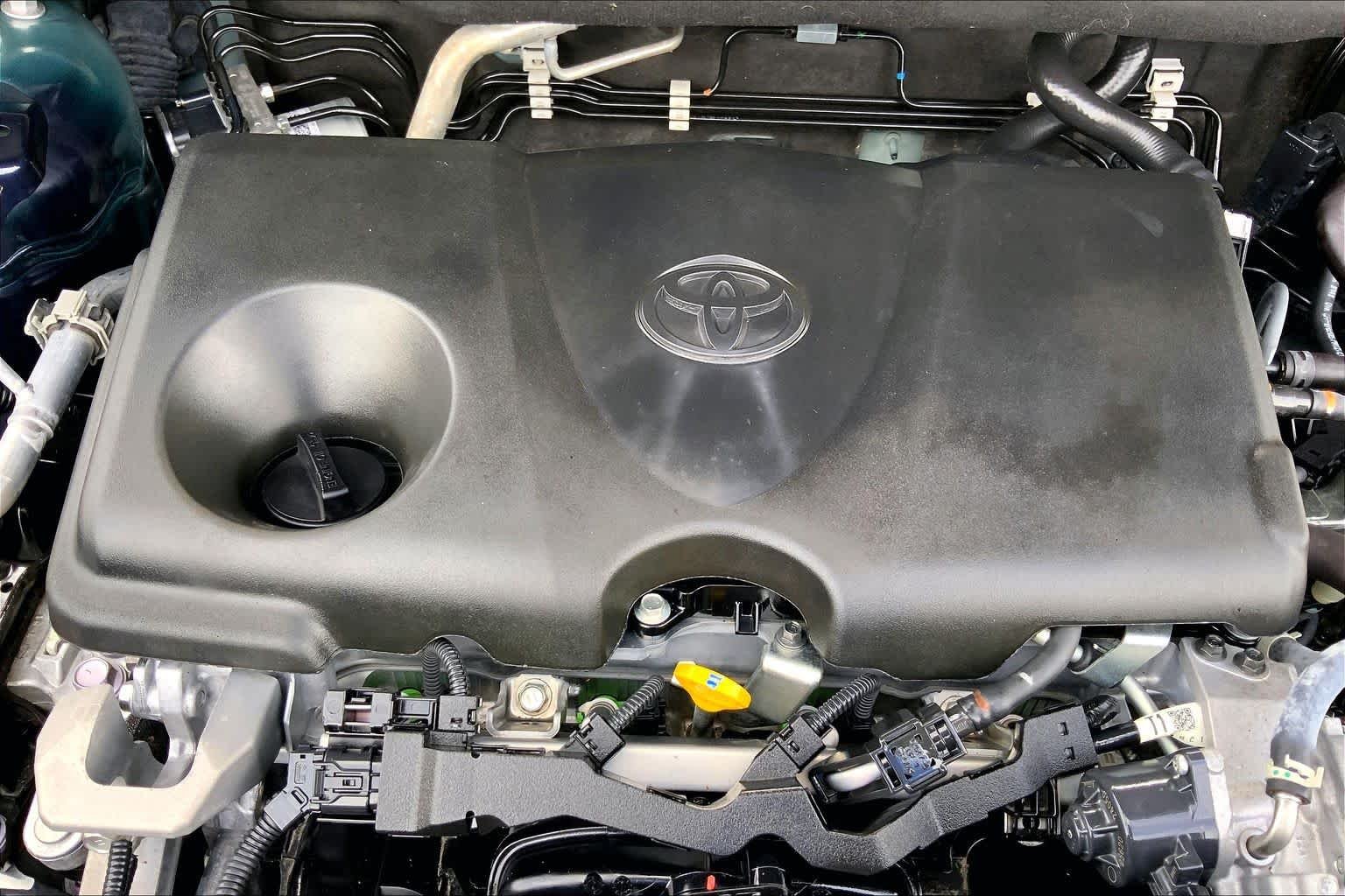 Used 2025 Blueprint Toyota XLE Premium image 32
