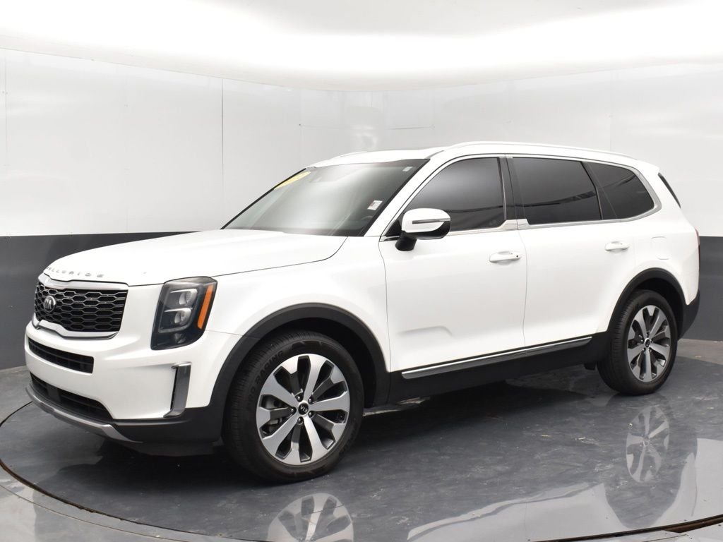 Used 2021 White Kia EX image 14