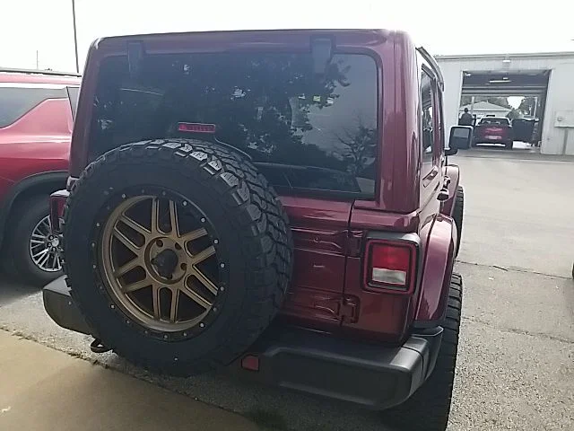 Used 2021 Red Jeep Unlimited Sahara image 21