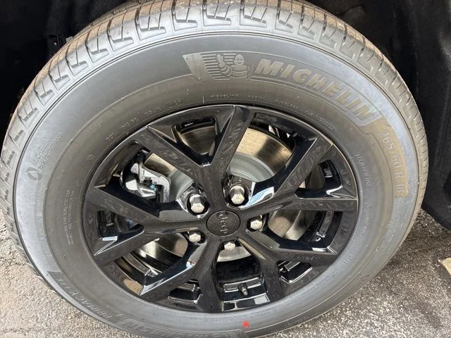 New 2026 Silver Jeep Altitude image 29