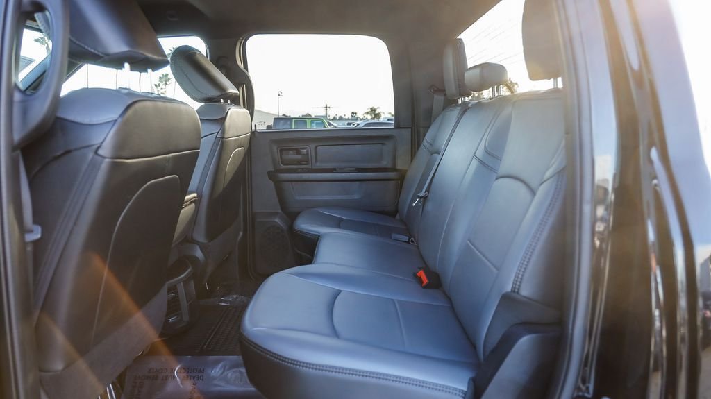 Used 2024 Diamond Black Ram Tradesman image 20