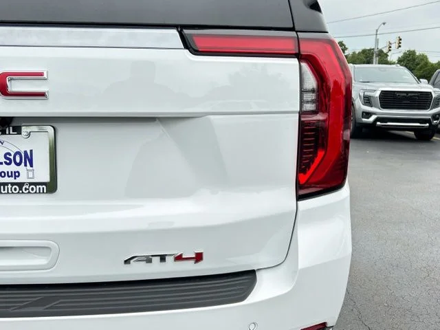 2026 GMC Yukon AT4 - Photo 9