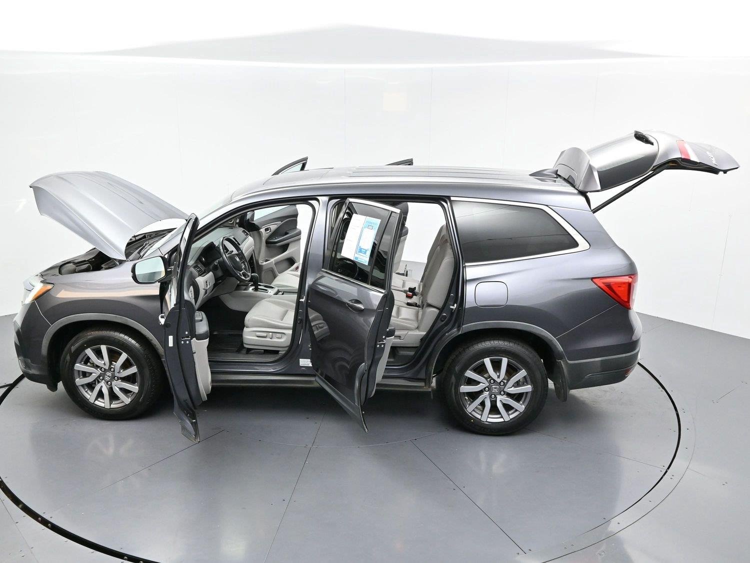 Used 2019 Modern Steel Metallic Honda EX-L image 46