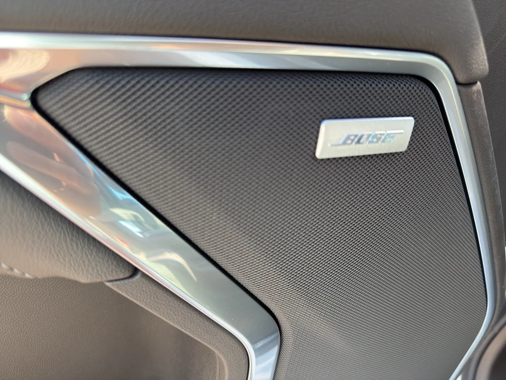 New 2026 Summit White GMC SLT image 22