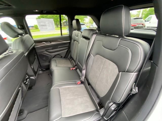 New 2026 White Jeep Altitude image 15