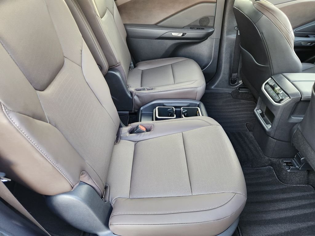 Certified Used 2026 Pearl Lexus 350 Premium image 31