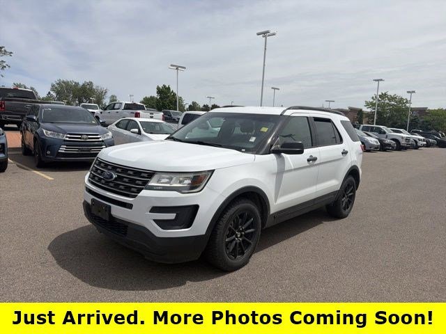 2016 Ford Explorer Base 4WD's photo