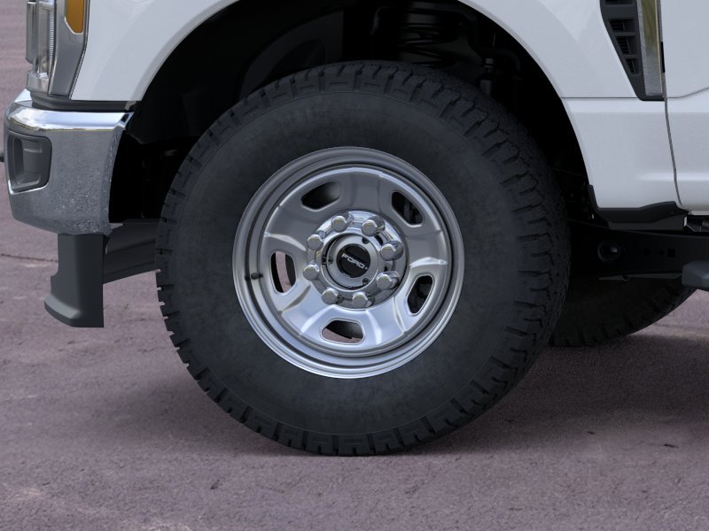 2025 Ford F-350 Super Duty Chassis Cab XLT - Photo 19