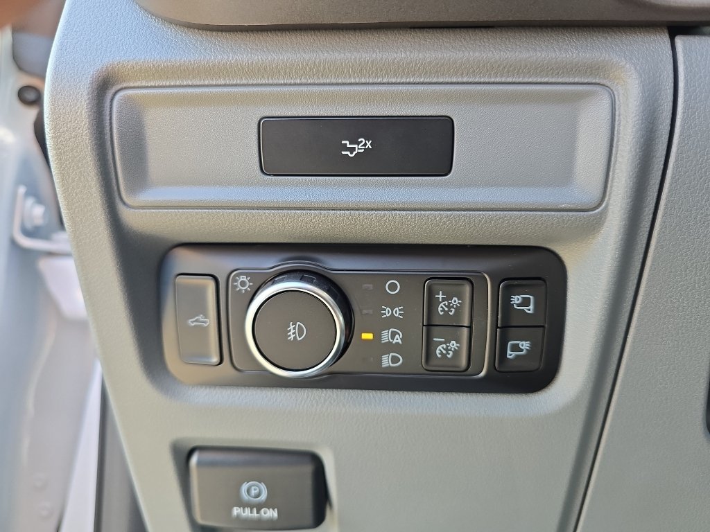 New 2026 White Ford XLT image 14