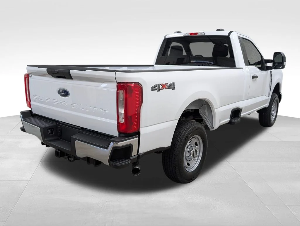 New 2026 Oxford White Ford F-250® XL image 18