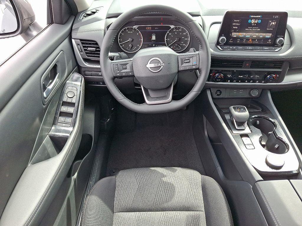 2026 Nissan Rogue — photo 7