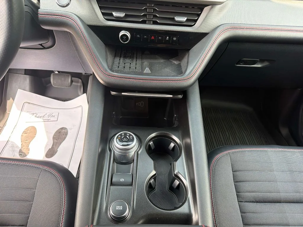 Used 2025 Vapor Blue Ford ST-Line image 27