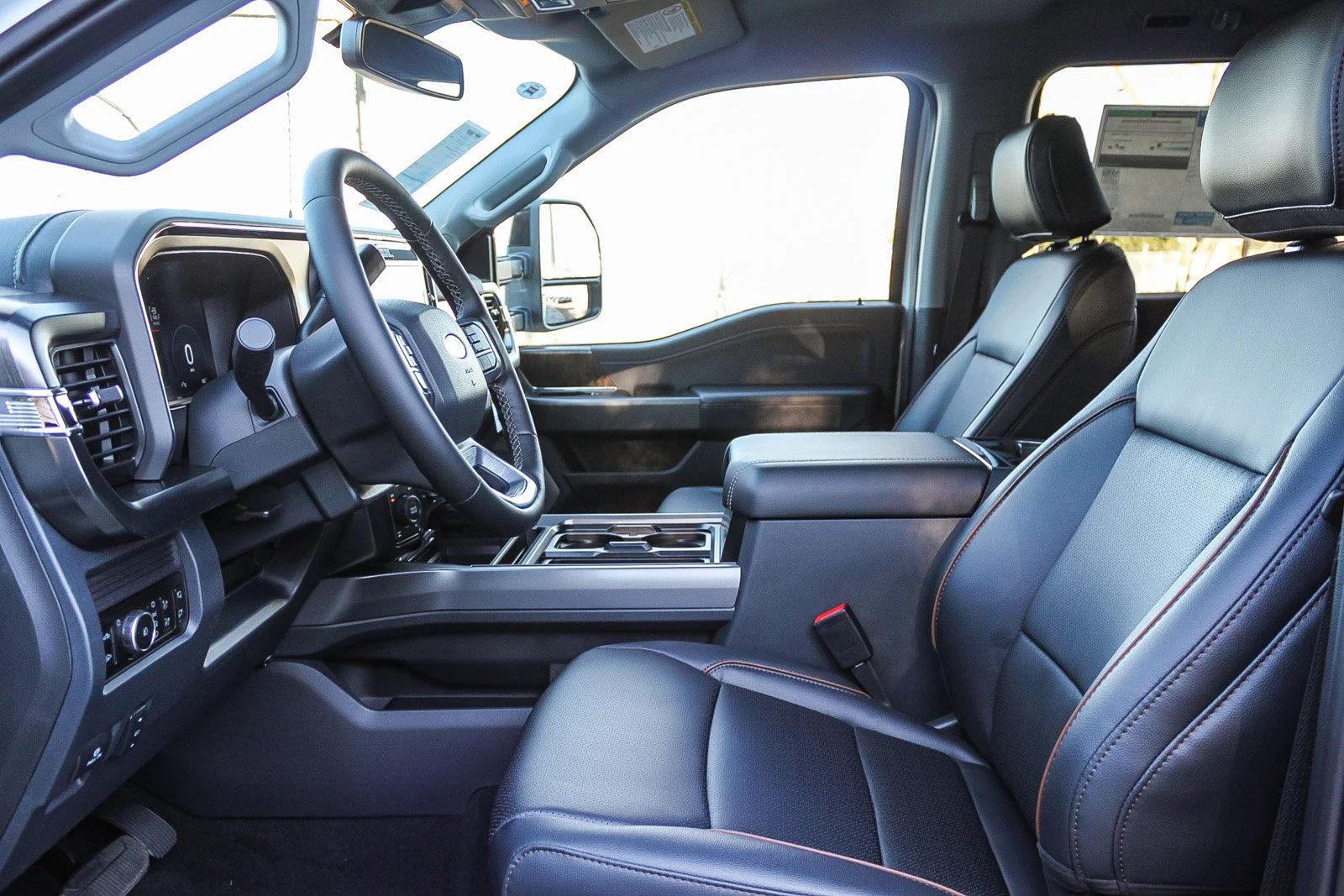 New 2026 Oxford White Ford F-350® Lariat® image 20