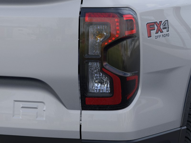 New 2024 Iconic Silver Metallic Ford XLT image 21