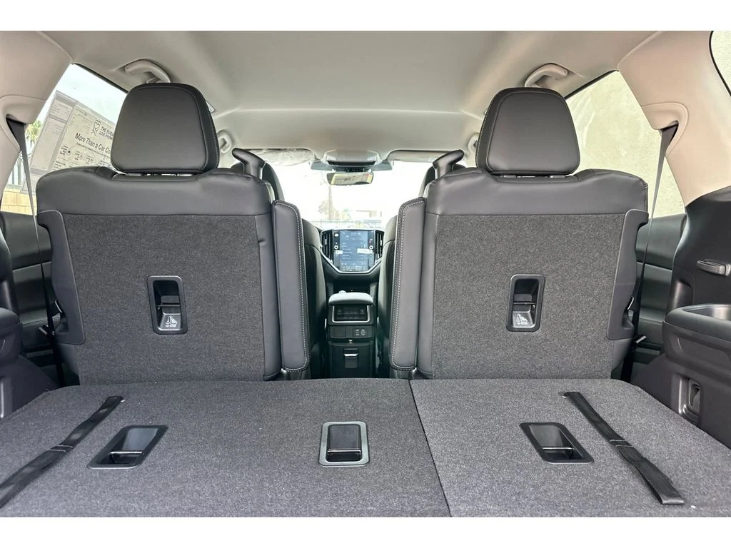 New 2026 AUTUMN GREEN METALLIC Subaru Premium 7-Passenger image 15