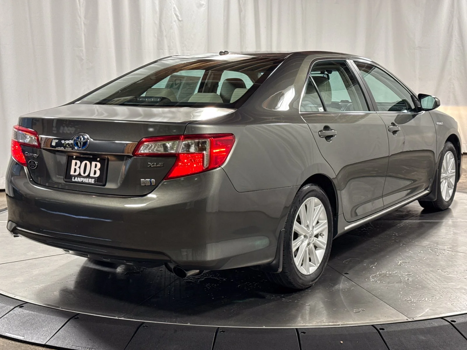 Used 2014 Cypress Pearl Toyota XLE image 10