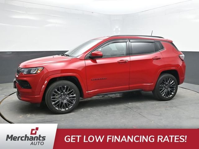 Used 2022 Red Jeep Limited image 3