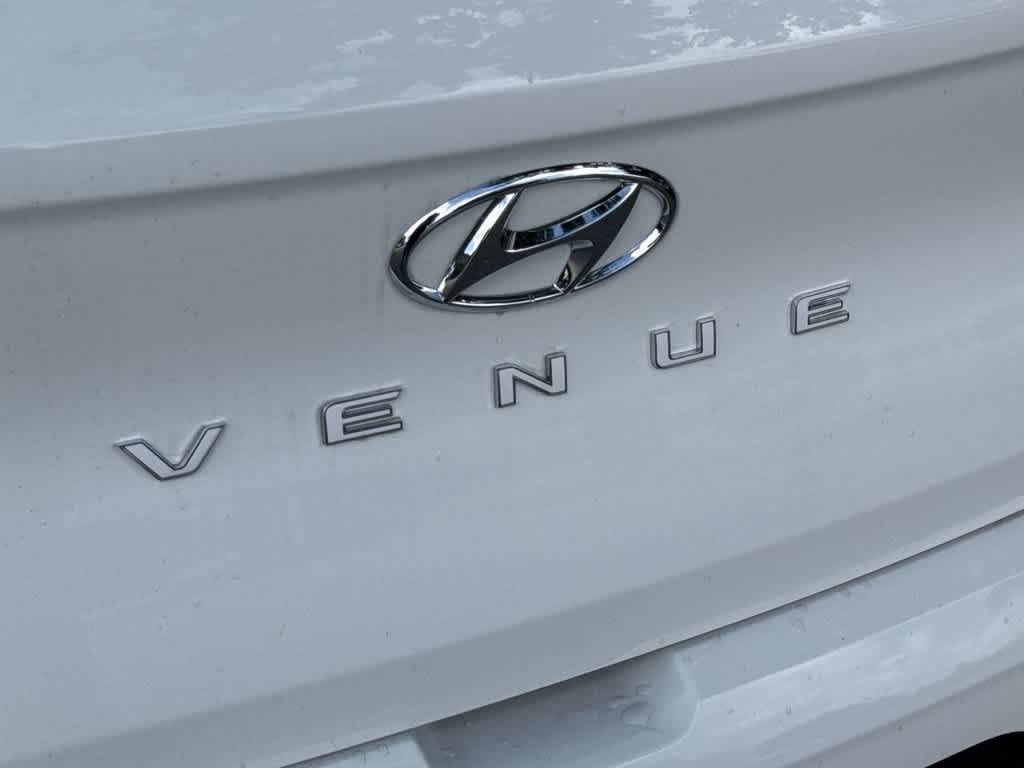 2026 Hyundai Venue SEL - Photo 10