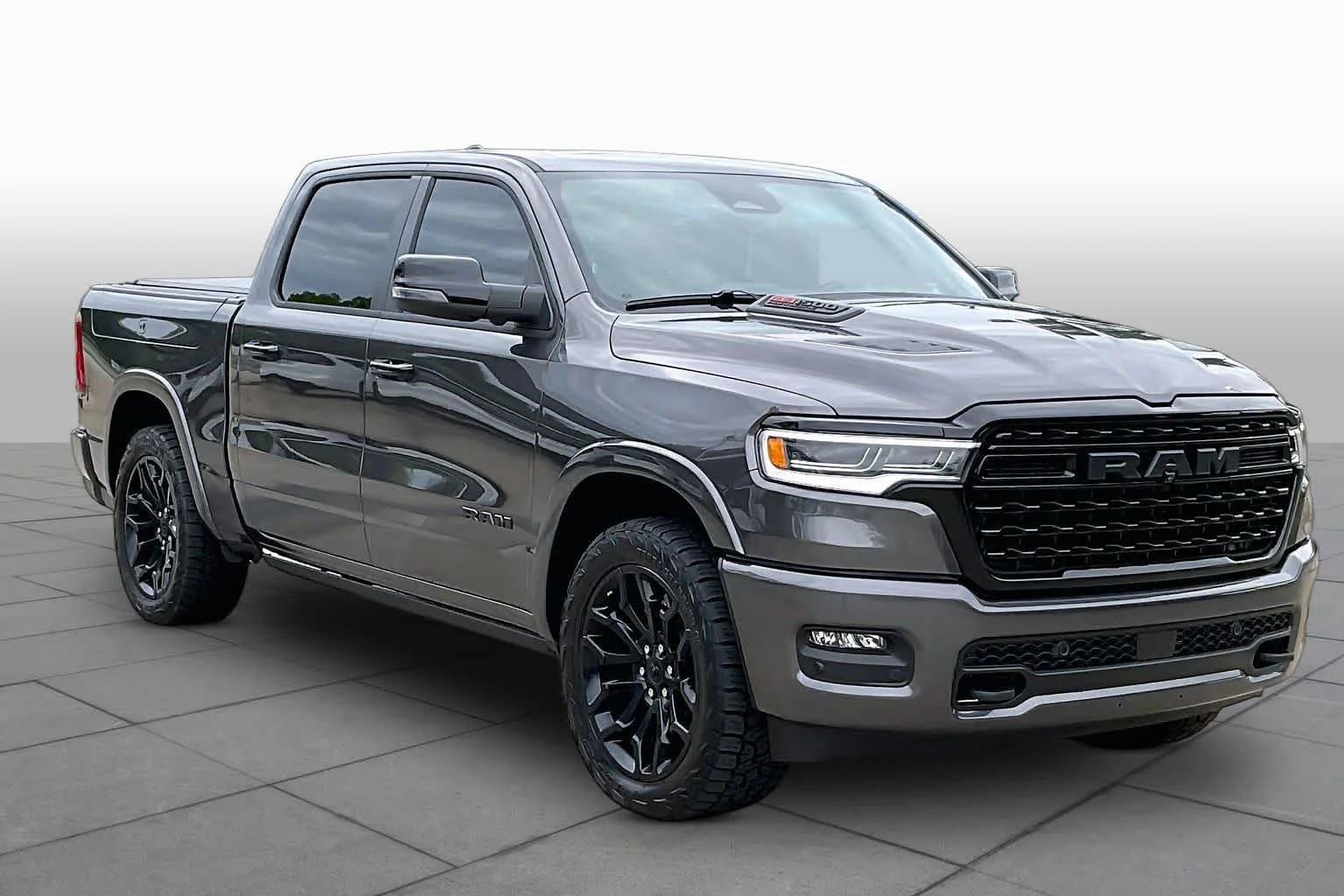 Used 2026 Granite Crystal Metallic Clearcoat Ram Limited image 3