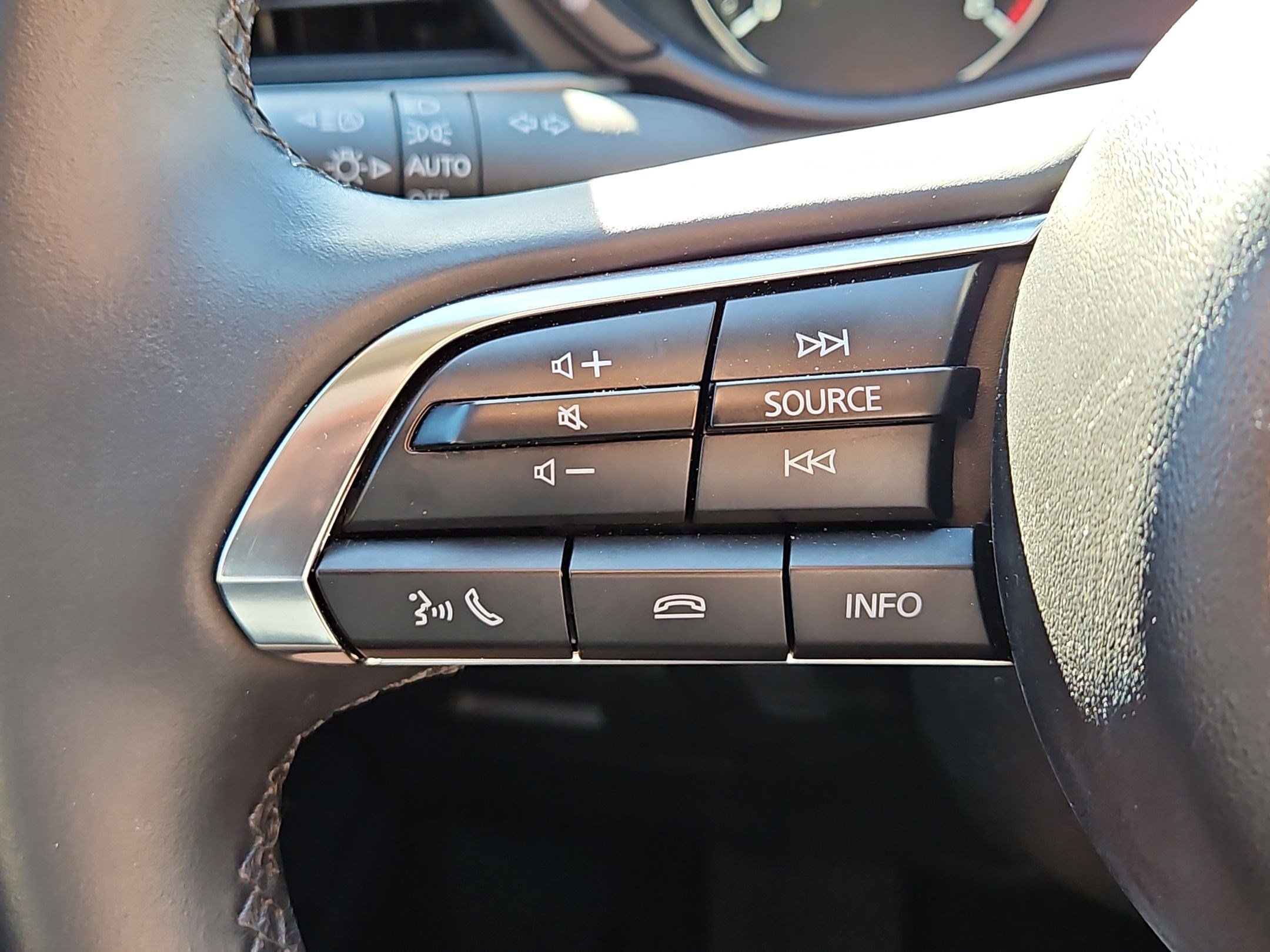 Used 2025 Deep Crystal Blue Mica Mazda 2.5 S Select Sport image 16