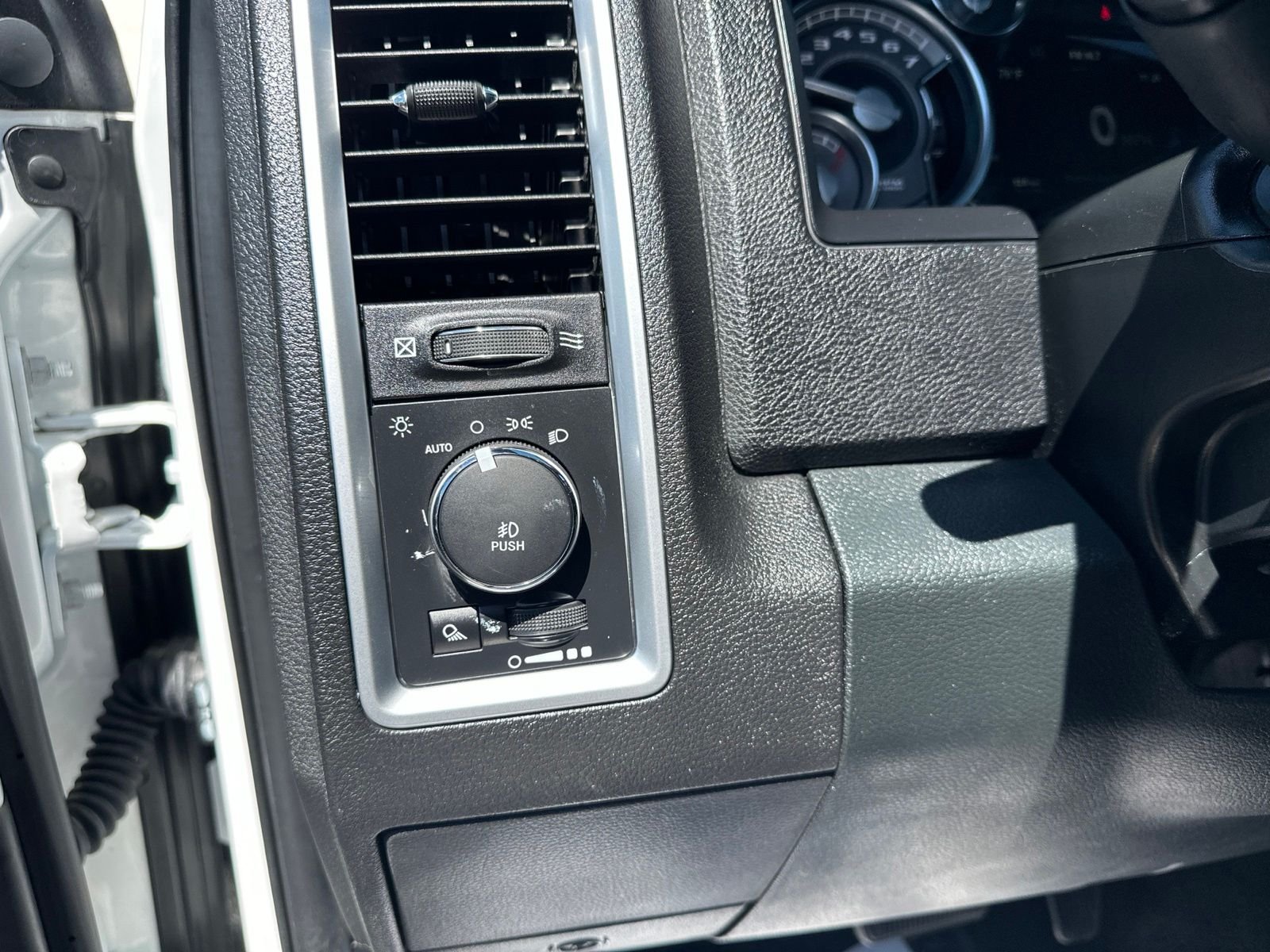Used 2017 White Ram Laramie Longhorn image 18