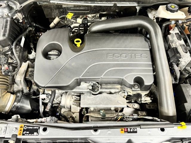 Used 2024 Gray Chevrolet LT image 24