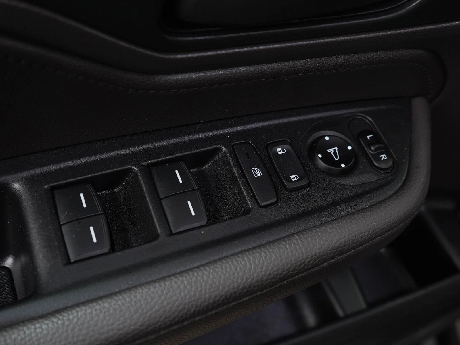 Used 2020  Honda EX-L image 20