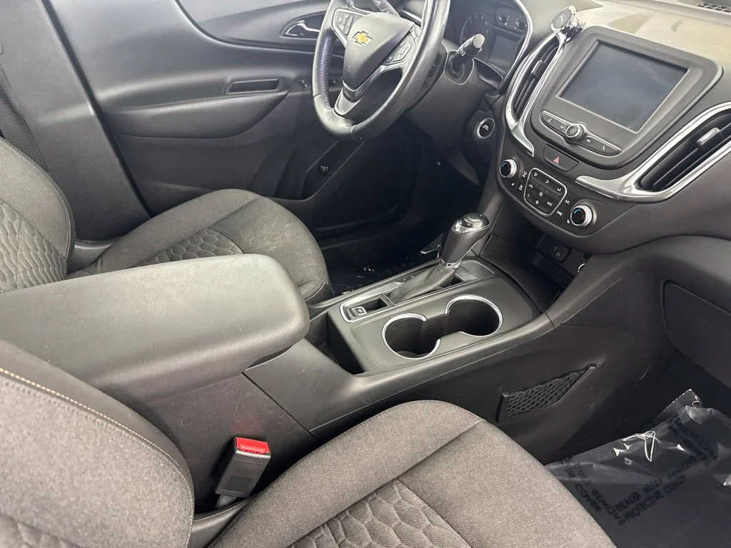 Used 2018 Red Chevrolet LT image 23